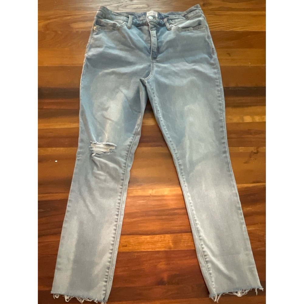 Crown & Ivy Jeans Women's 14 R Curvy High- Rise Skinny Blue Wear Your Crown